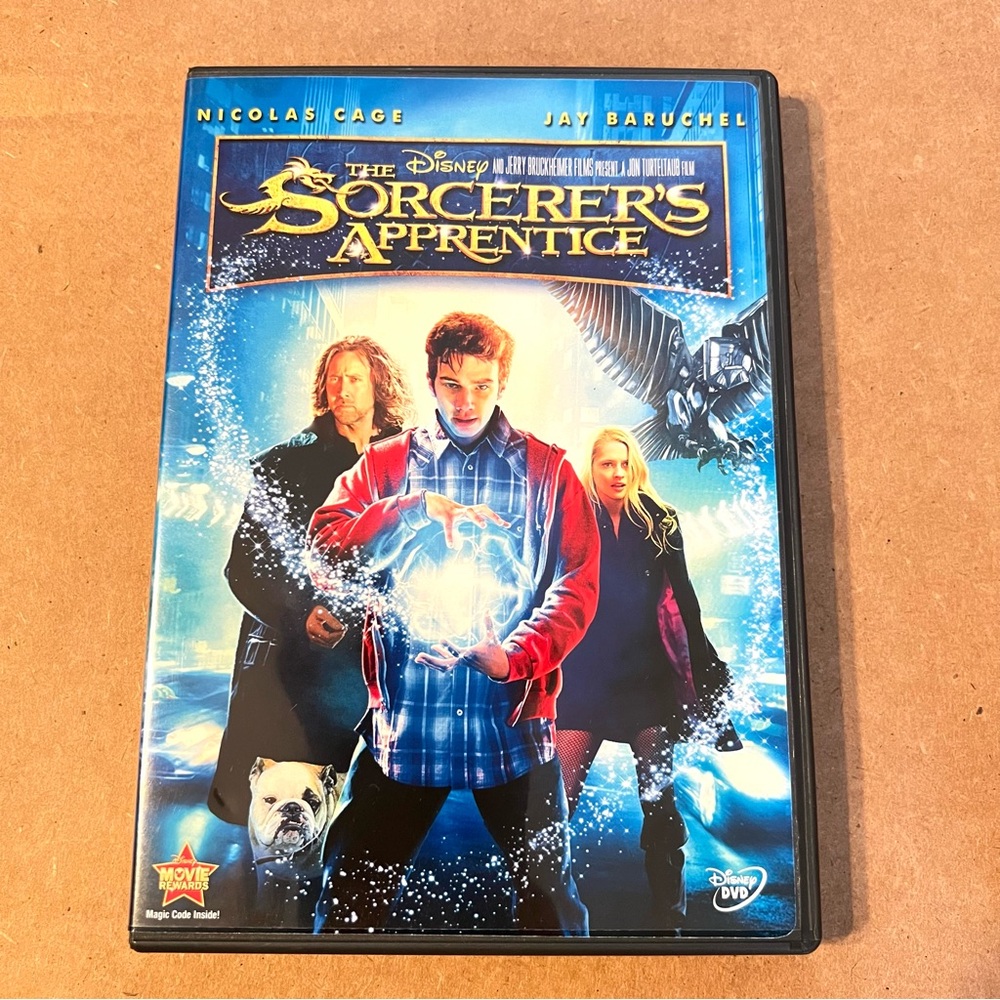 DVD Movie - Disney's THE SORCERER'S APPRENTICE Family Adventure Kids Movie